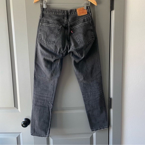 Levi's 501 S Jeans - Picture 3 of 9